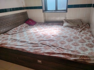 Bedroom in  Apartment at Dadar West – for Sale