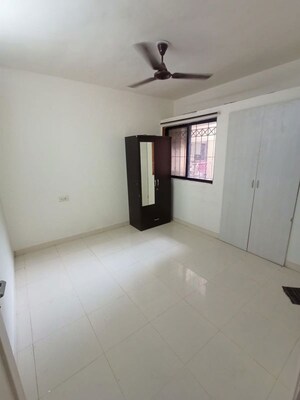 Room in 2 BHK Apartment at Vijay Vanaz Pariwar CHS, Kothrud – for Rent