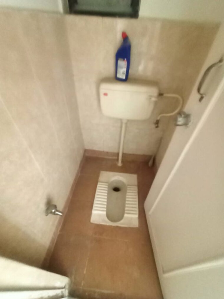 Bathroom, vijay-vanaz-pariwar-chs 2 Bedroom 970 Sq.Ft. Apartment In Kothrud Pune 10506907