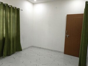Room in 2 BHK Builder Floor at Aman Vihar – for Rent