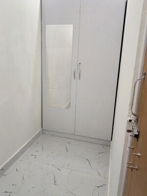 Room in 2 BHK Builder Floor at Aman Vihar – for Rent