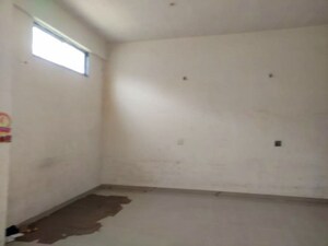 Room in  Shop at Shahupuri – for Sale