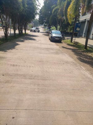 Parking in  Shop at Shahupuri – for Sale