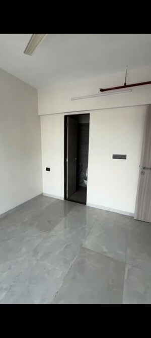 Room in 2 BHK Apartment at Deraiya Classico, Kurla East – for Rent