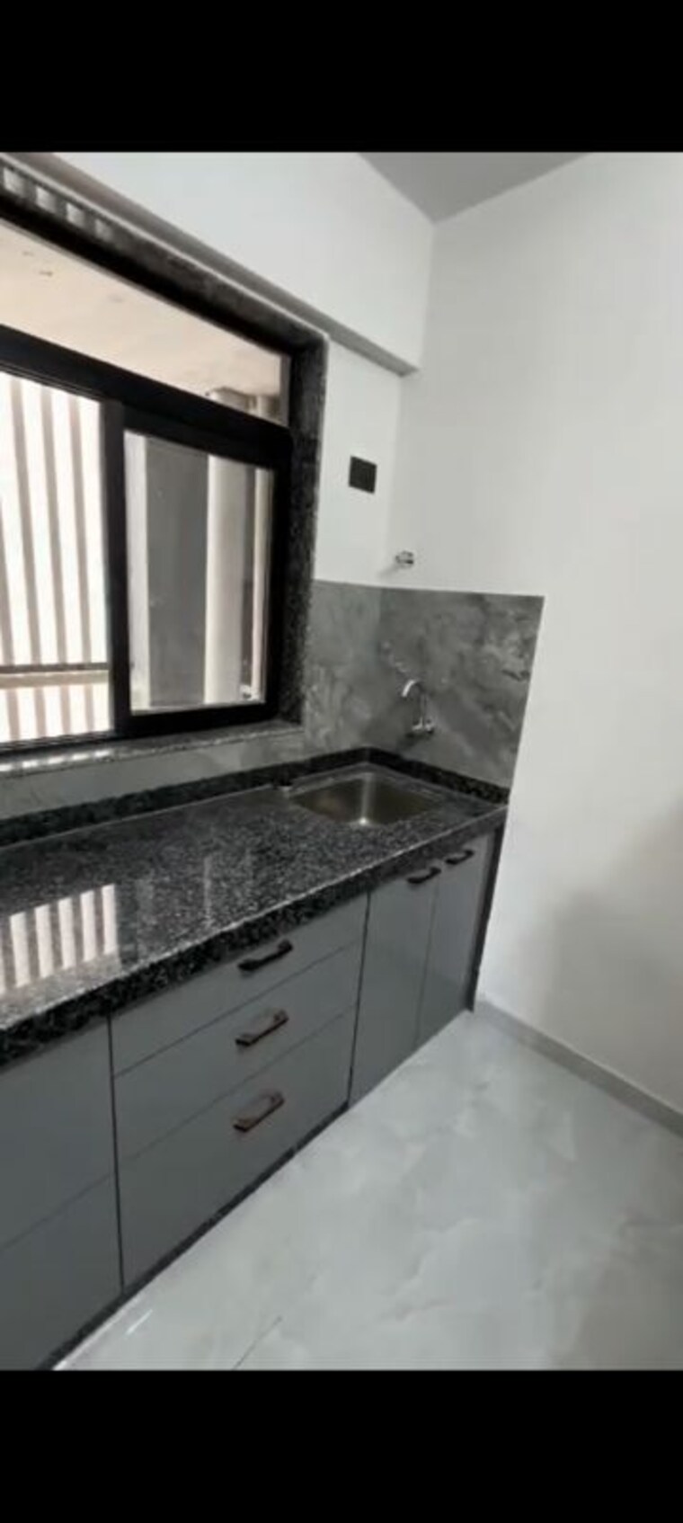 Kitchen, deraiya-classico 2 Bedroom 550 Sq.Ft. Apartment In Kurla East Mumbai 10506945
