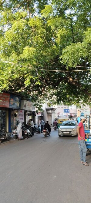 Parking in  Shop at Gondal Road – for Sale