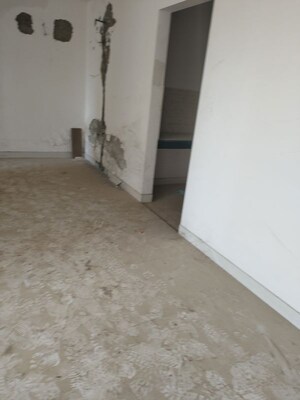 Room in  Apartment at Sector 104 – for Sale