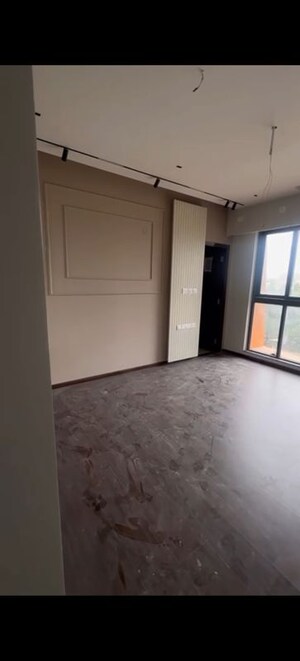 Room in 3.5 BHK Apartment at Puravankara Purva Atmosphere, Thanisandra Main Road – for Sale