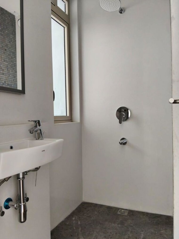 Bathroom, lodha-the-park 2 Bedroom 893 Sq.Ft. Apartment In Worli Mumbai 10507022
