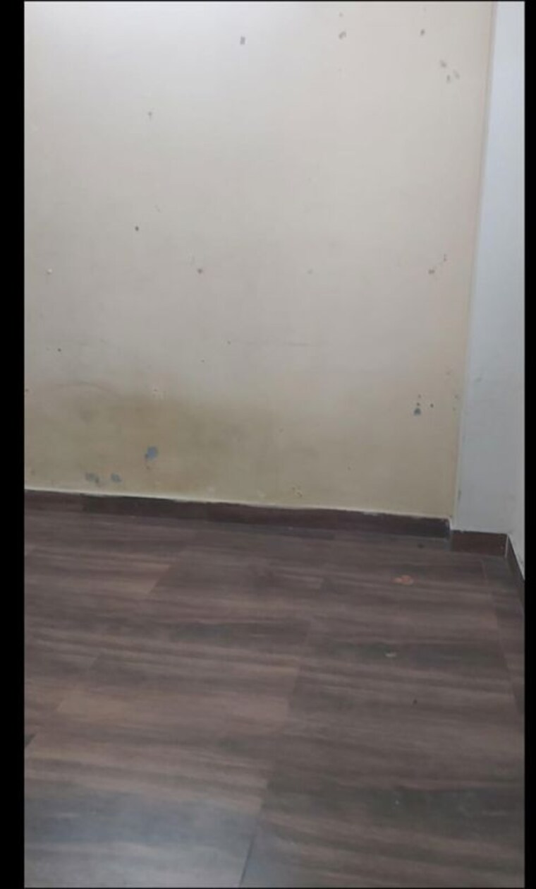 Room, shashi garden 1 Bedroom 350 Sq.Ft. Builder Floor In Shashi Garden Delhi 10507064