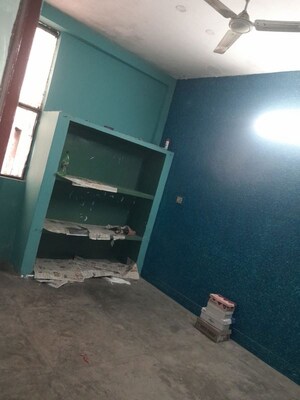 Furnished Amenities in 3 BHK Independent House at Vikalp Khand – for Rent