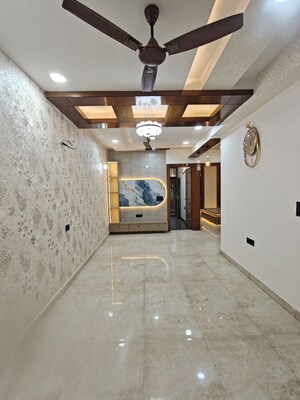 Kitchen in 5 BHK Builder Floor at Vaishali Sector 9 – for Sale
