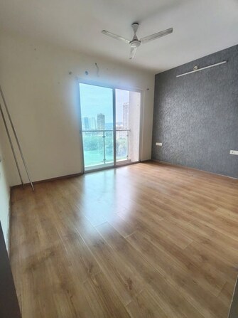 4 BHK Apartment For Sale in Oberoi Garden City in Goregaon East, Mumbai