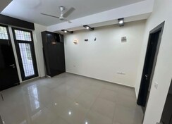 4 BHK + Servant Room Builder Floor For Rent in Saket