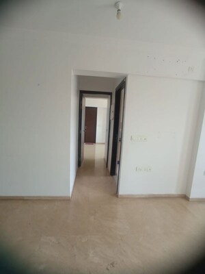 Room in 2 BHK Apartment at Union Park, Chembur – for Rent