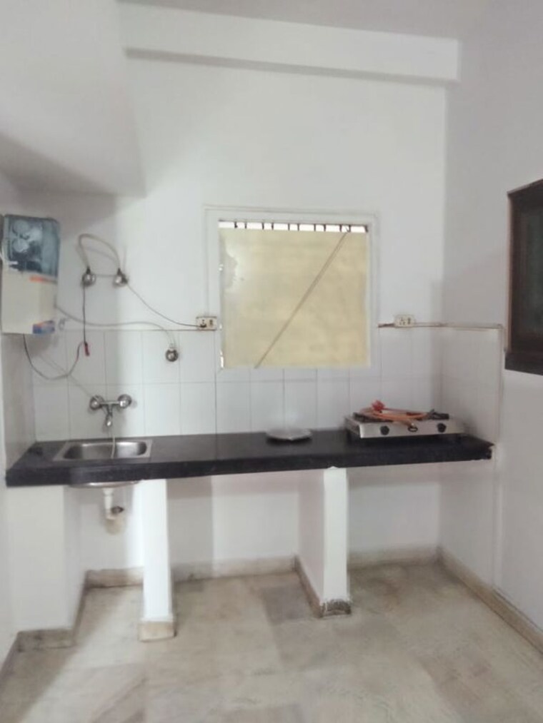 Kitchen, ansal-plaza-gurgaon 1 RK 550 Sq.Ft. Builder Floor In Palam Vihar Gurgaon 10507183