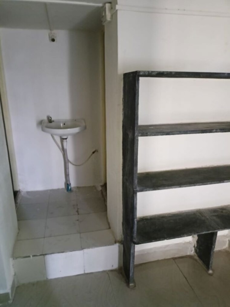 Bathroom, tulaja bhawani nagar 1 Bedroom 600 Sq.Ft. Apartment In Tulaja Bhawani Nagar Pune 10507209
