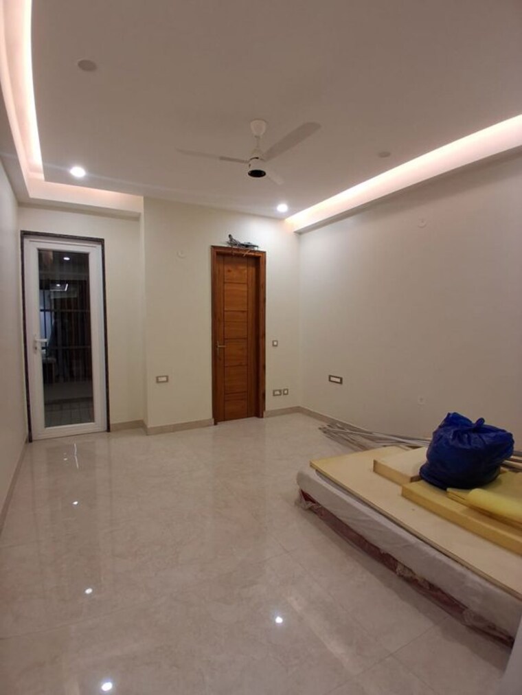 undefined, dlf phase ii 4 Bedroom 3000 Sq.Ft. Builder Floor In Dlf Phase ii Gurgaon 10507236