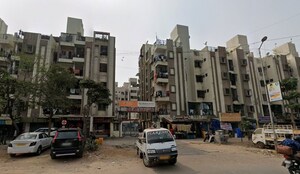  Apartment For Sale in Vastral