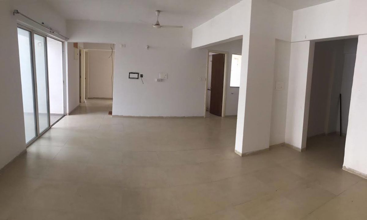 2.5 BHK + Servant Room 1440 Sq.Ft. Apartment in Pashankar Yin Yang