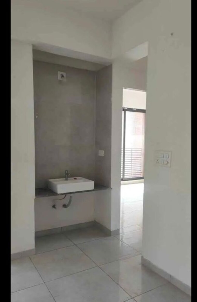 Bathroom, sangath-bliss 2 Bedroom 158 Sq.Yd. Apartment In Ambli Ahmedabad 10507372