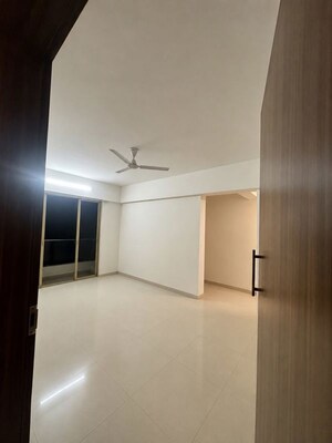 Room in 1 BHK Apartment at Shreyas Palladium Exotica Phase III, Dhanori – for Sale
