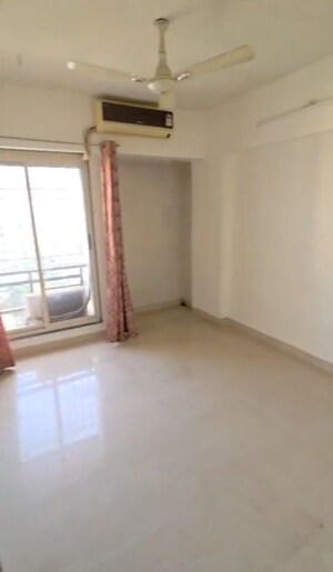 Room in 2 BHK Apartment at Shubh Vihar, Balkum Pada – for Rent