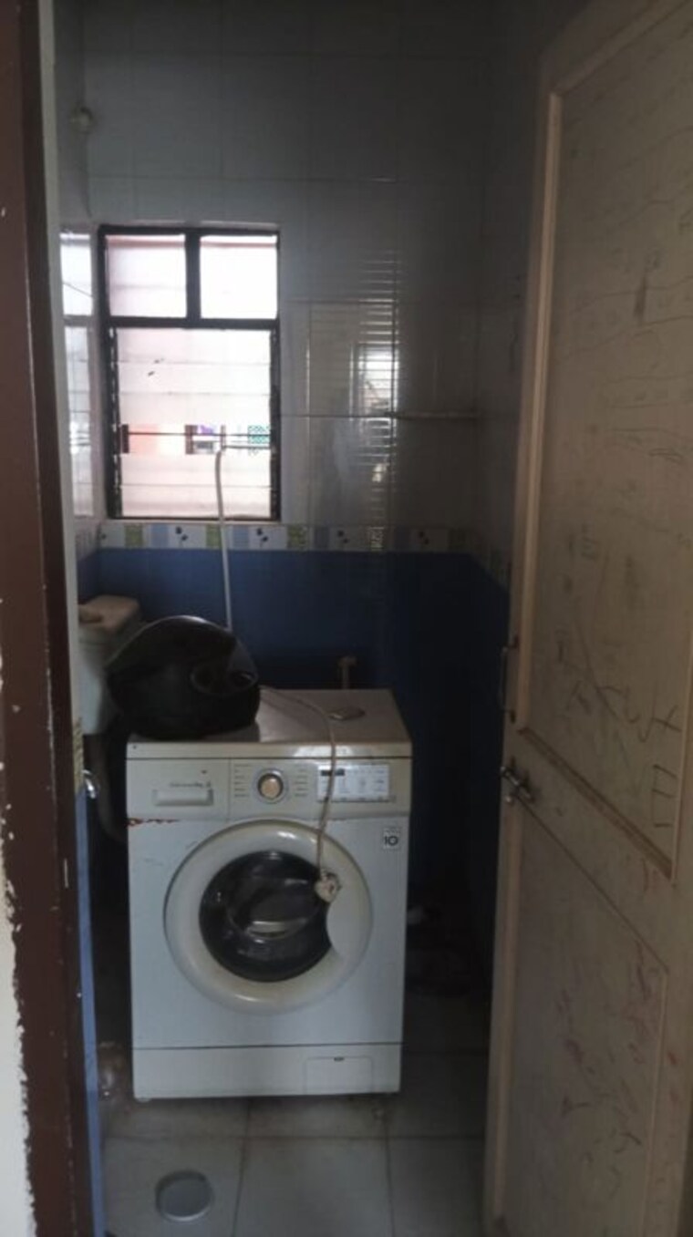 Bathroom, tirupati-campus-phase-ii 2 Bedroom 950 Sq.Ft. Apartment In Tingre Nagar Pune 10507384