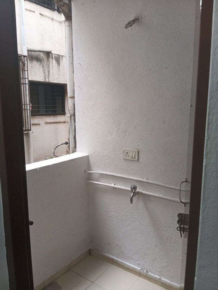 Bathroom, tirupati-campus-phase-ii 2 Bedroom 950 Sq.Ft. Apartment In Tingre Nagar Pune 10507393