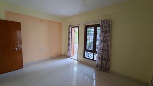 Room in 2 BHK Apartment at Kokapur – for Sale
