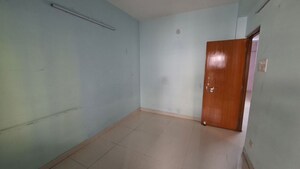Room in 2 BHK Apartment at Kokapur – for Sale