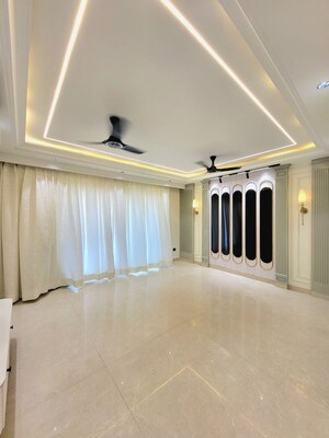  Builder Floor For Sale in Ansal Api Versalia 2, Sector 67a