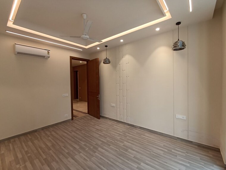 Bedroom, greater kailash 3 Bedroom 1800 Sq.Ft. Builder Floor In Greater Kailash Delhi 10507415
