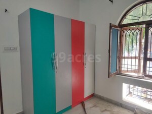 Room in 2 BHK Builder Floor at Sushant Lok I – for Rent
