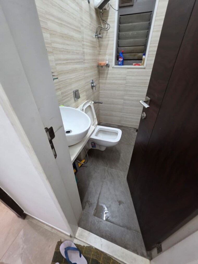 Bathroom, sugee-sanskruti 1 Bedroom 410 Sq.Ft. Apartment In Dadar West Mumbai 10507485