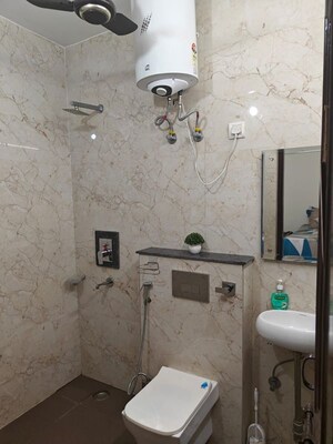 Bathroom in 2.5 BHK Builder Floor at Sector 47 – for Rent