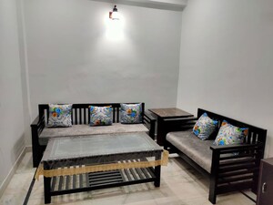Bedroom in 1 BHK Builder Floor at Sushant Lok I – for Rent