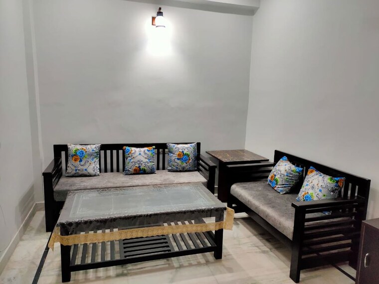 Bedroom, sushant lok i 1 Bedroom 120 Sq.Yd. Builder Floor In Sushant Lok I Gurgaon 10507506