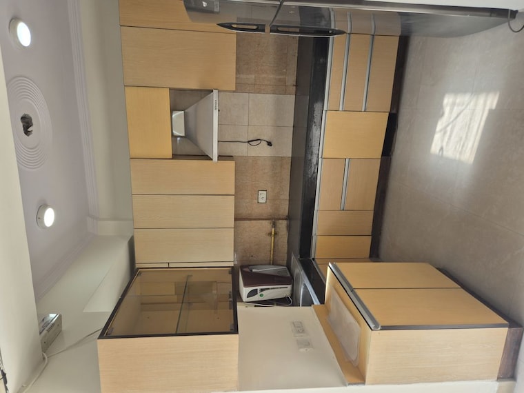 Kitchen, aditya-celebrity-homes 3 Bedroom 1445 Sq.Ft. Apartment In Sector 76 Noida 10507518