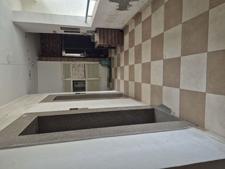 Kitchen, aditya-celebrity-homes 3 Bedroom 1445 Sq.Ft. Apartment In Sector 76 Noida 10507518