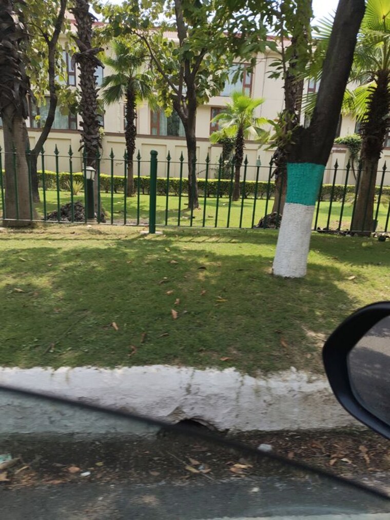 Garden, sector 37 greater noida  120 Sq.Mt. Plot In Sector 37 Greater Noida Greater Noida 10500992