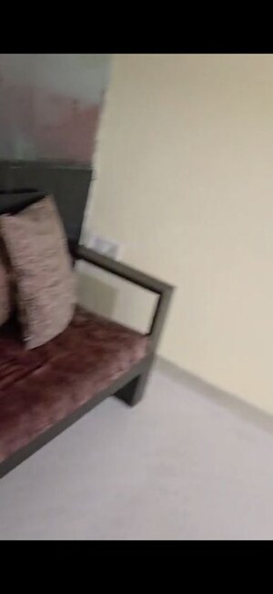 Furnished Amenities in 1.5 BHK Apartment at Aashirwad Apartment Andheri, Andheri East – for Rent