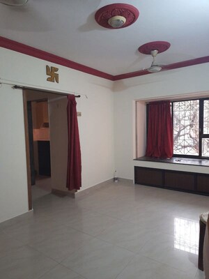 Room in 1 BHK Apartment at Atul Trans Apartment, Andheri East – for Rent