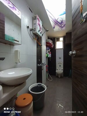 Bathroom in 2 BHK Apartment at Brookh Hill Tower, Lokhandwala – for Sale