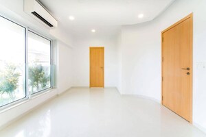 Room in 2 BHK Apartment at Brookh Hill Tower, Lokhandwala – for Sale