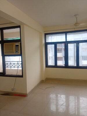 Room in 2 BHK Apartment at Sector 4 Dwarka – for Rent