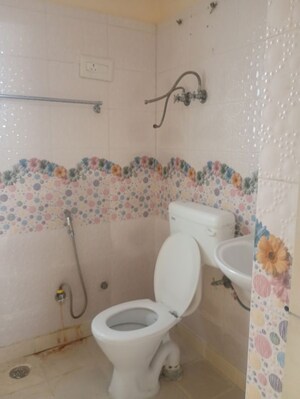 Bathroom in 2 BHK Apartment at Sector 4 Dwarka – for Rent