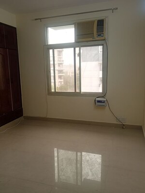 Room in 2 BHK Apartment at Sector 4 Dwarka – for Rent