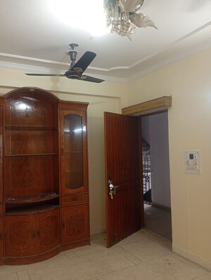 3 BHK Apartment For Rent in Sector 6 Dwarka