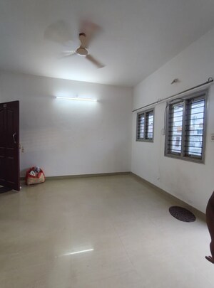 Room in 1 BHK Independent House at Hsr Layout – for Rent